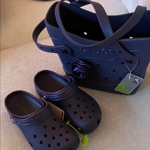 New CROCS Purple Mules with Matching CROCS Bag Bundle Size 7 purple 💜